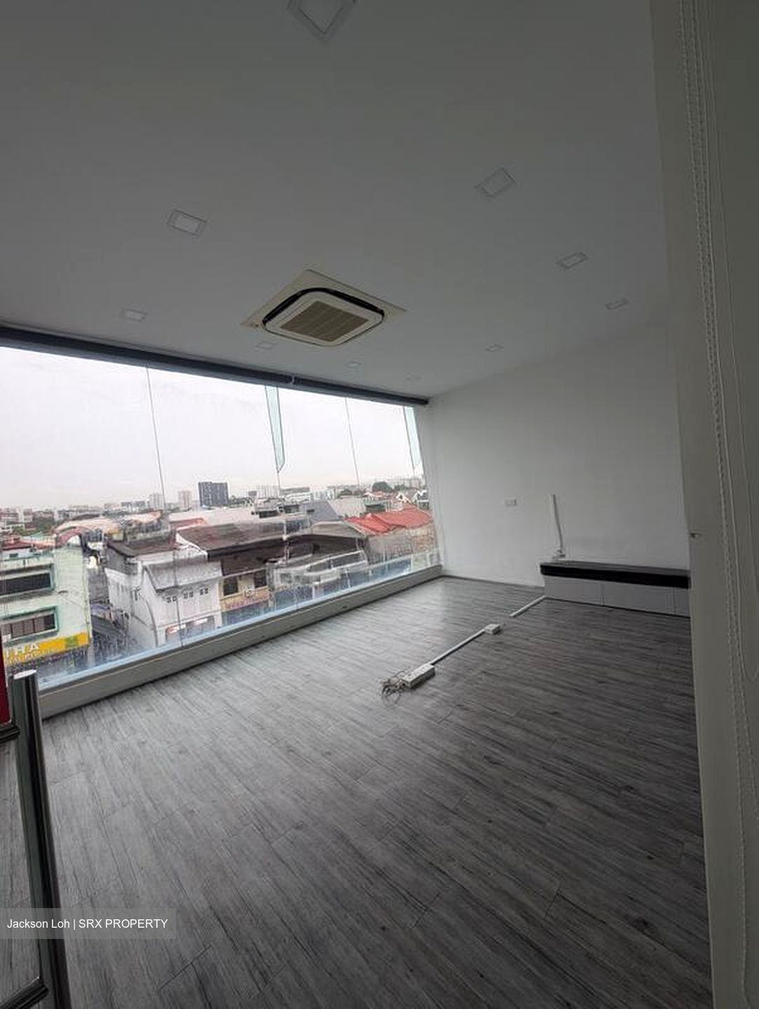 Unipet Building (D13), Office #567475771